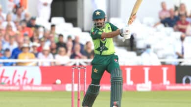 Photo of Babar leads Pakistan to victory