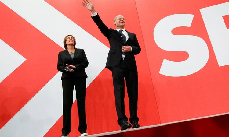 The SPD narrowly wins against Merkel's party