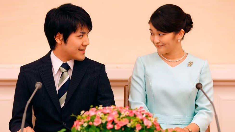 Japan’s Princess Mako is giving up her royal status to marry her boyfriend