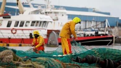 Photo of France threatens UK with sanctions in fishing row