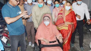 Photo of Khaleda Zia admitted to hospital again
