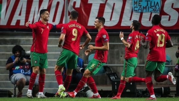 Ronaldo scores hat-trick as Portugal rout Luxembourg