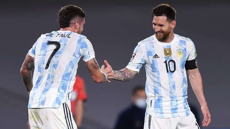Argentina thrash Uruguay 3-0 on the night of Brazil's disappointment