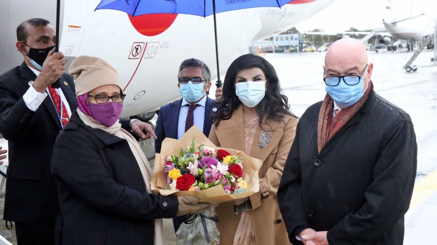 PM reaches Glasgow, will address COP26 summit tomorrow