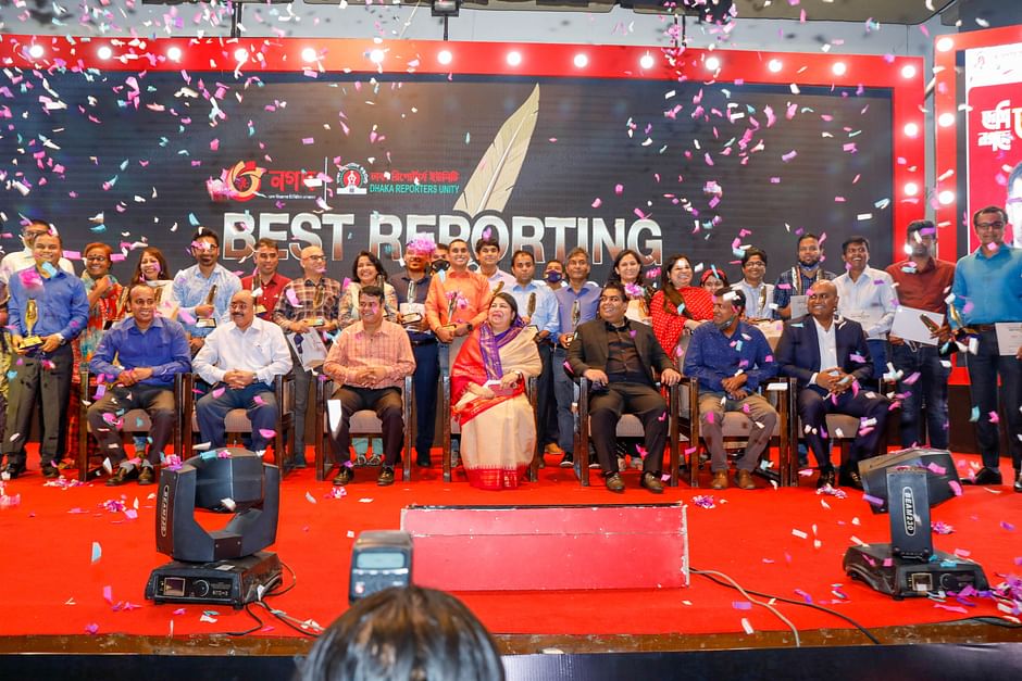 22 journalists receive Nagad-DRU best reporting award -2021