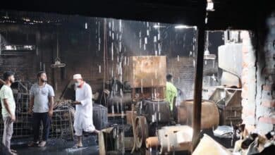 Photo of Fire killed five sleeping workers of a shoe factory in Dhaka