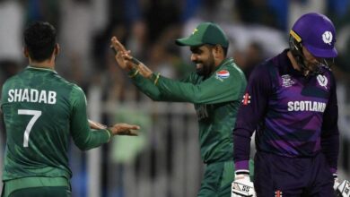 Photo of Pakistan beat Scotland by 72 runs to top Group 2