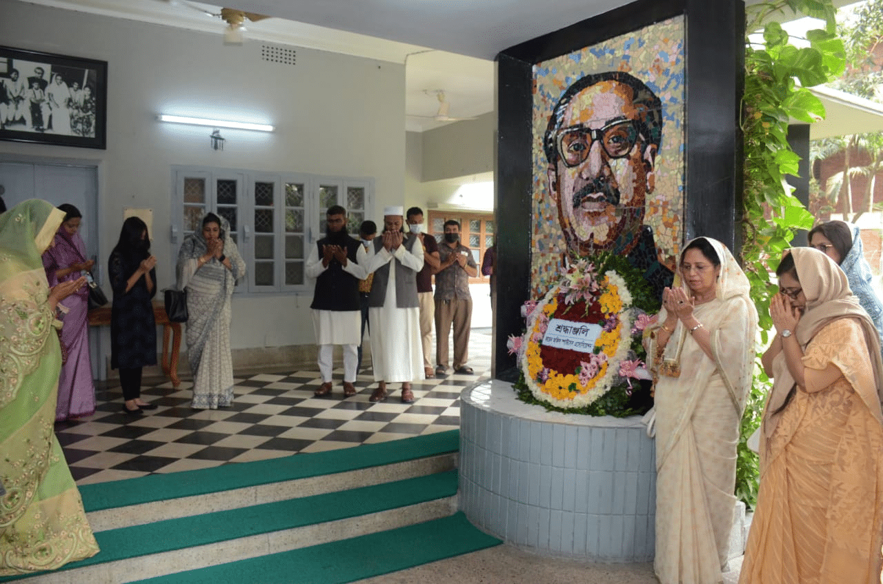 FOSA pays deep homage to Bangabandhu