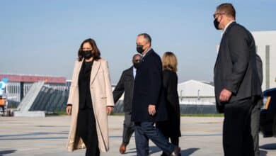 Photo of Harris, Macron to meet to soothe France-US tensions