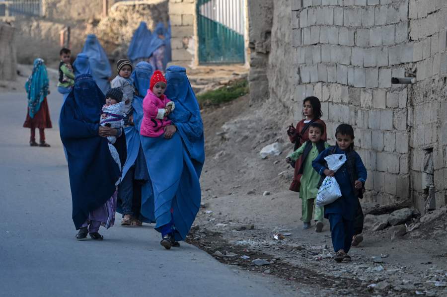 Economic crisis could fuel extremism in Afghanistan, warns UN