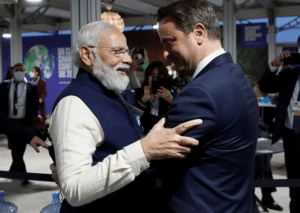 India's PM Modi's embrace controversy at Glasgow climate conference