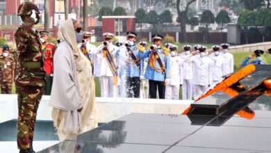 Photo of PM pays tributes to armed forces martyrs