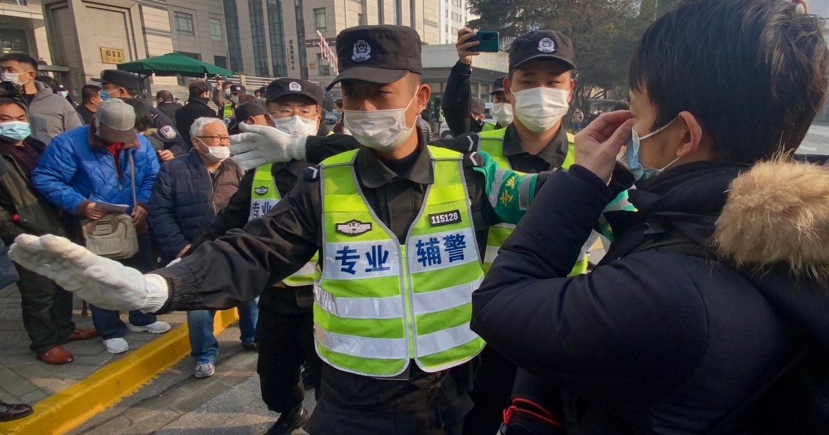 Viral pneumonia causes chaos in Wuhan