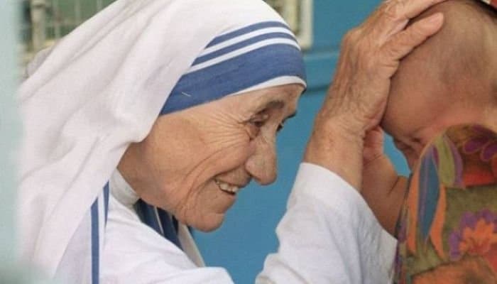 India bars Mother Teresa charity from receiving foreign funds