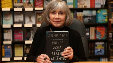 Photo of Gothic novelist Anne Rice dies at age 80
