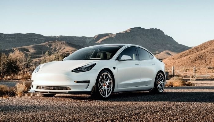 Tesla recalls half a million vehicles due to rear camera defect
