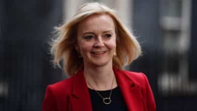 Photo of Liz Truss to take on Brexit brief after David Frost resignation