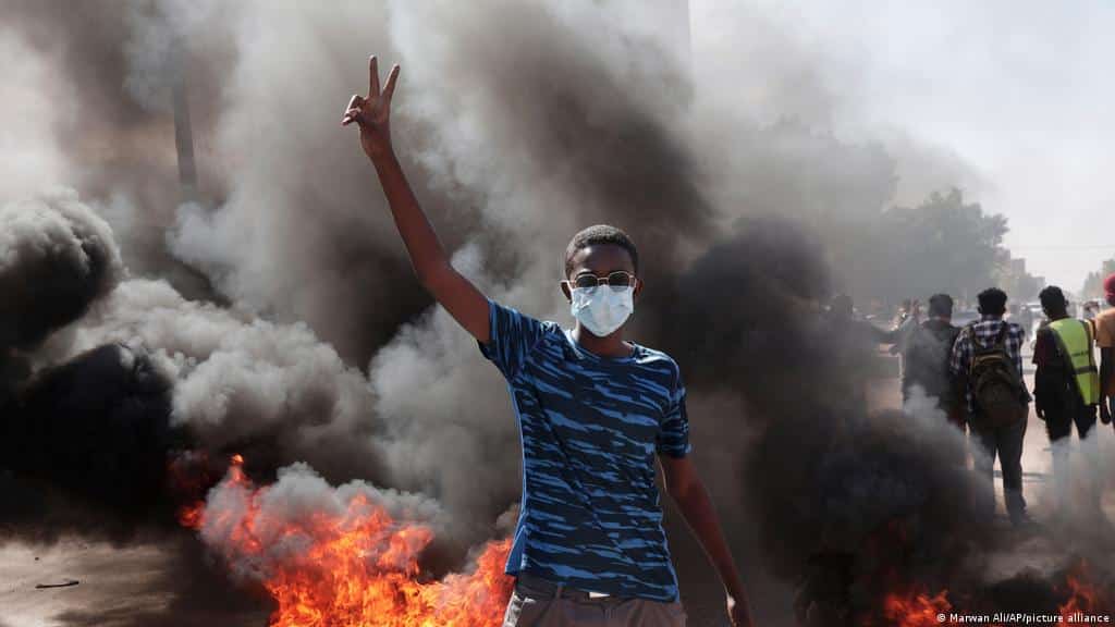 Sudan forces seal Khartoum ahead of new anti-coup rally