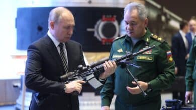 Photo of Russia warns West of military action over unfriendly steps on Ukraine row