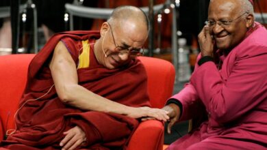 Photo of Lost a great man: Dalai Lama condoles death of Archbishop Desmond Tutu