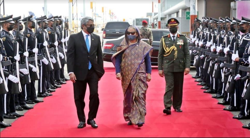 Maldives rolls out red carpet as PM Sheikh Hasina arrives