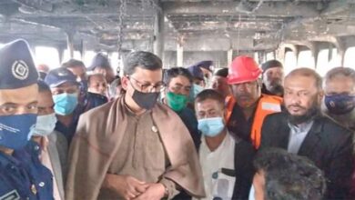 Photo of Each family of Jalakathi launch fire victims to get Tk 1.5 lakh