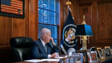 Photo of Biden to hold weekend call with Ukraine leader after Putin talks