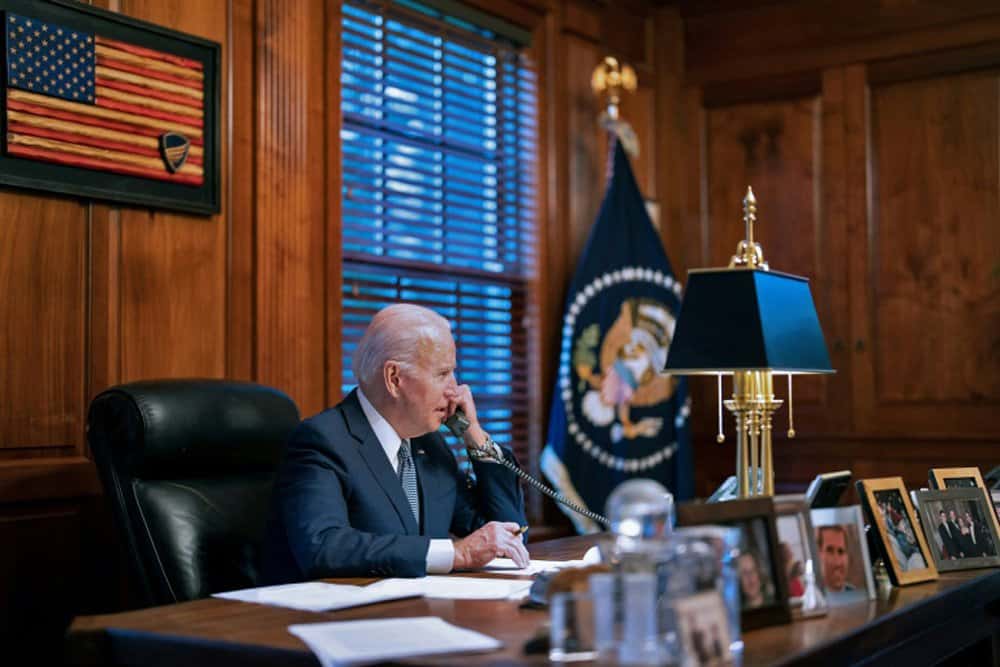 Biden to hold weekend call with Ukraine leader after Putin talks