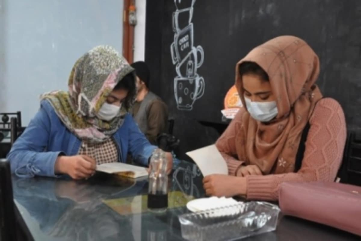 Taliban ban women from coffee shops