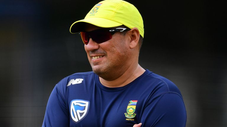 Domingo to continue as Bangladesh head coach