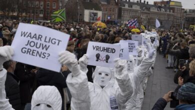 Photo of Thousands gather in Amsterdam despite demonstration ban