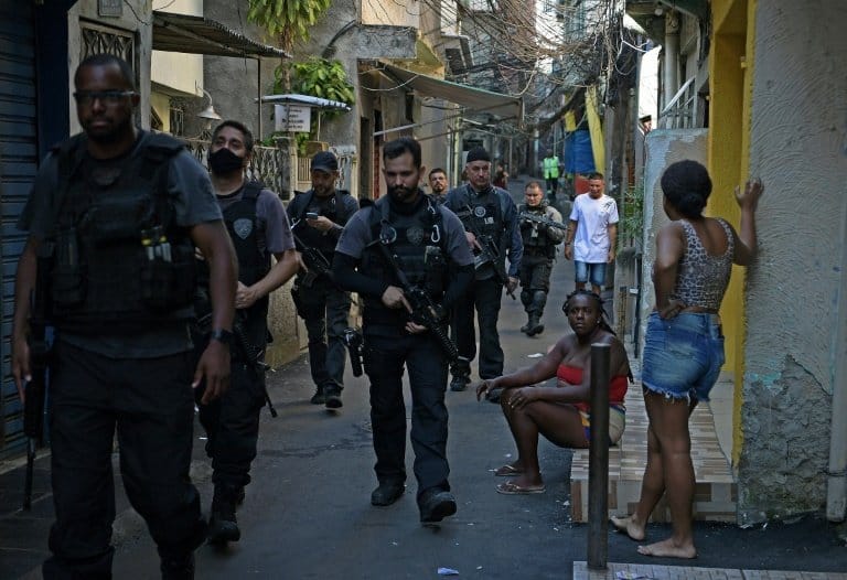 Rio vows to revitalize two crime-racked slums