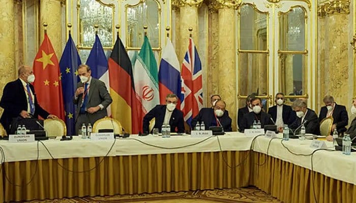 Iran detects new 'realism' from West in nuclear talks