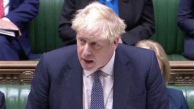 Photo of UK PM Johnson apologises for attending lockdown party