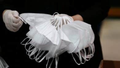 Photo of US CDC issues new mask guidelines amid rising Omicron cases