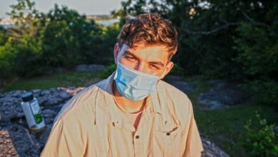 Photo of People look more attractive with facemasks on, study shows