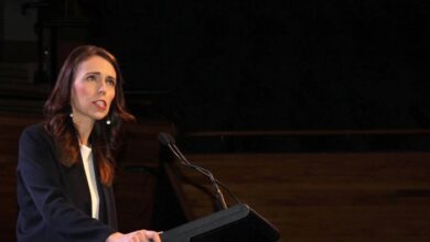 Photo of New Zealand PM Ardern self-isolating after exposure to COVID positive case