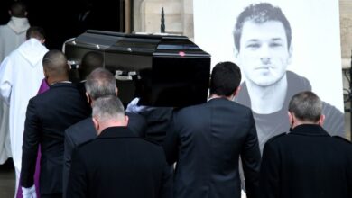 Photo of French cinema greats pay tribute to actor killed in skiing accident