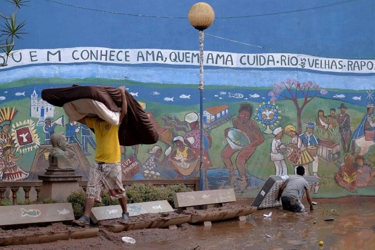 Ten killed by heavy rains in southeastern Brazil