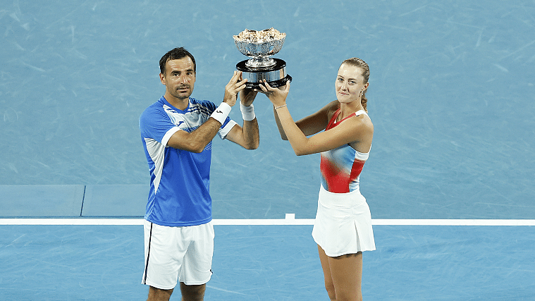 Mladenovic and Dodig win Australian Open mixed doubles title