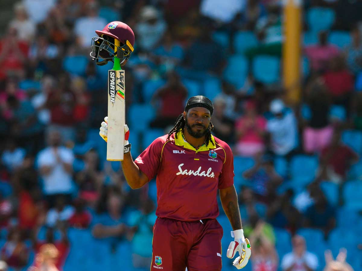 Chris Gayle in Dhaka, waiting for Covid-19 report