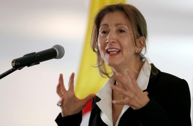 Former FARC hostage Betancourt announces fresh presidential bid