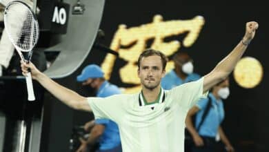 Photo of Australian Open: Medvedev rallies to overcome Felix scare in five-set thriller, sets SF clash against Tsitsipas