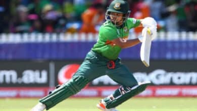 Photo of Fargana Pinky first Bangladeshi female cricketer to 1000 runs in T20Is
