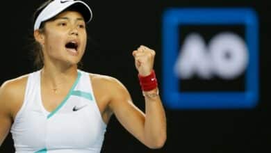 Photo of Raducanu on fire to win on Australian Open debut
