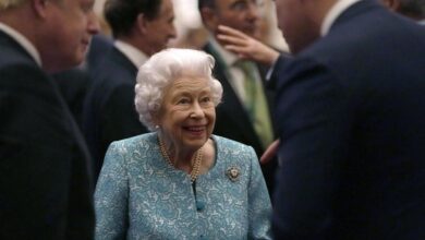 Photo of Queen returns to Sandringham in emotional visit ahead of Platinum Jubilee