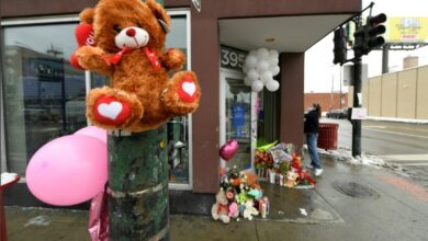 Photo of Stray bullets kill bystanders as US shootings soar
