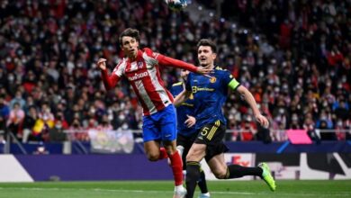 Photo of Man Utd escape with a draw after Elanga pegs back Atletico