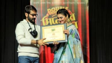 Photo of Jaya Ahsan receives best actress award for ‘Binisutoy’ in Kolkata