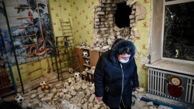 Photo of Shellfire as Putin turns up heat on Ukraine and West